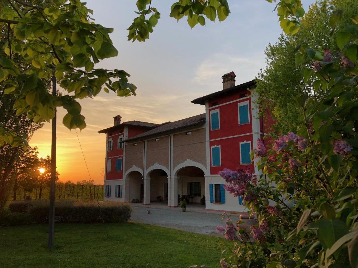 Via D' Este 8 Gualtieri Exteriör bild