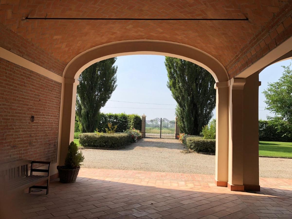 Via D' Este 8 Gualtieri Exteriör bild